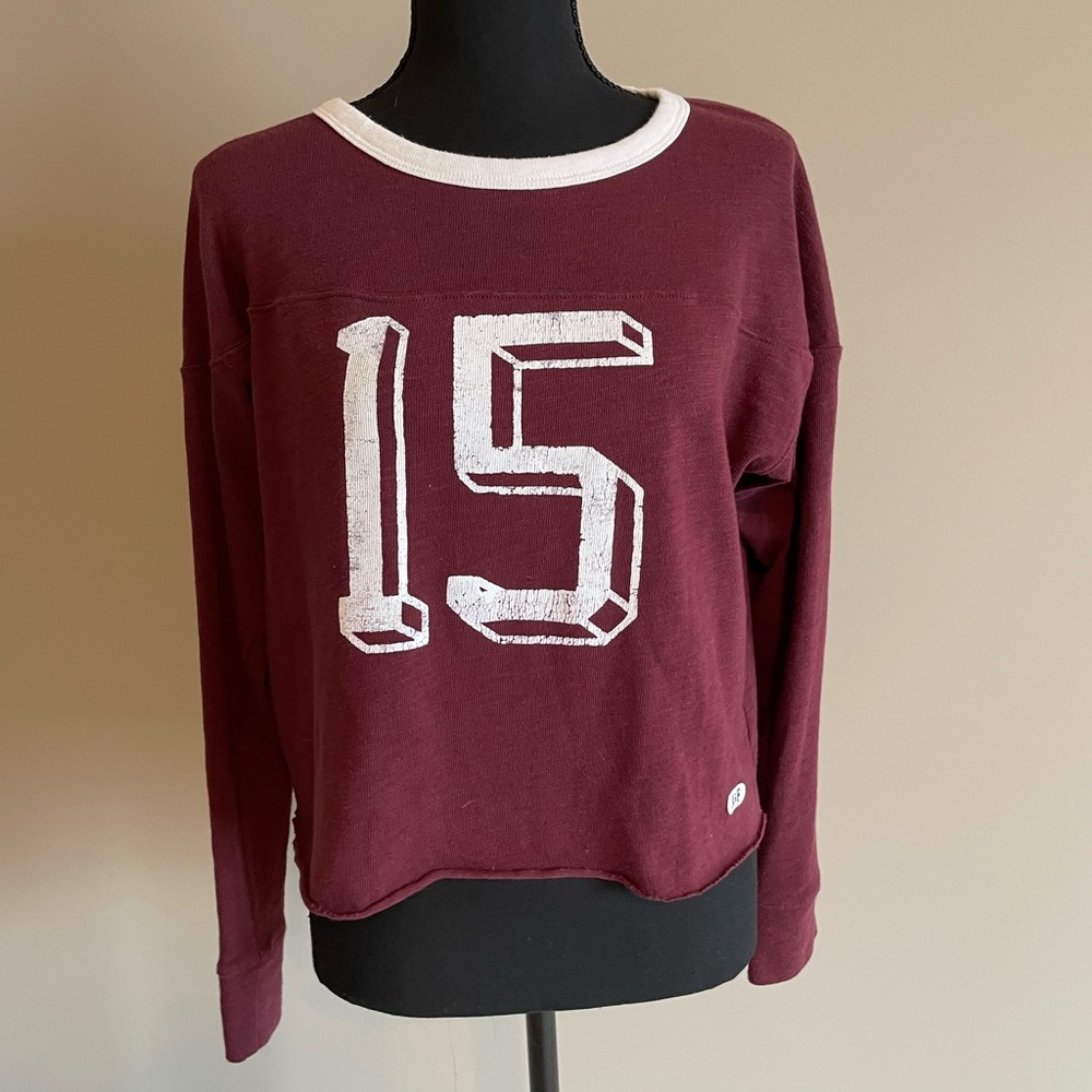 Abercrombie & Fitch Cropped Shirt